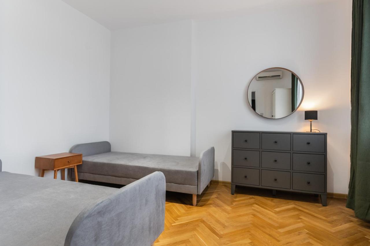 Industrial 2-Bdr Flat By The National Stadium София Экстерьер фото